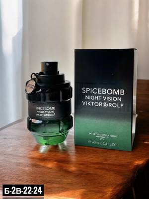 Viktor & Rolf Spicebomb Night Vision