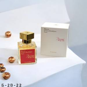 Francis Kurkdjian Baccarat Rouge 540