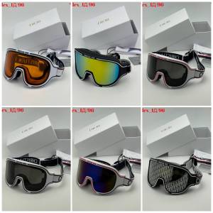 Горнолыжная маска комплектом: маска + коробка + мешочек + салфетка + карта