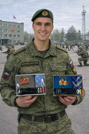 Набор 3 в 1: полотенце из микрофибры 25*50 + платок 30*30 + ремень. На 23 февраля