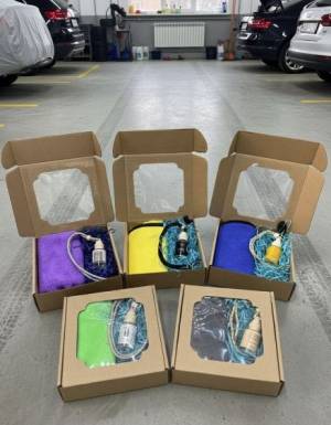 Набор на 23 февраля!  Автосалфетка из микрофибра 30*30см + Ароматизатор в авто