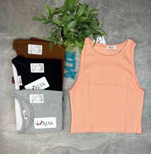 Распродажа. Без выбора!!! Майка женская укороченная. р.: 42-46 и 46-50 Турция